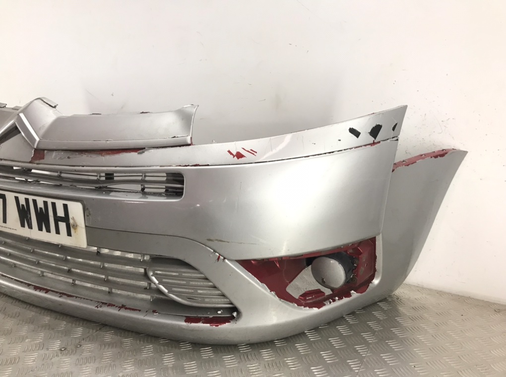 Бампер передний для Citroen C4 Grand Picasso, 2007 г. 1.6 HDi дизель б/у — фото 3