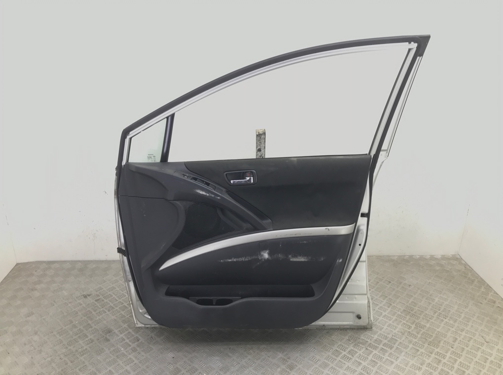 Дверь передняя правая для Toyota Corolla Verso, 2006 г. 2.2 D-4D дизель б/у — фото 4