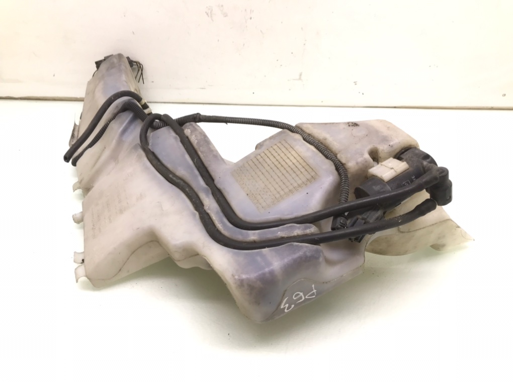 Бачок омывателя для Ford Focus, 2007 г. 1.8 TDCi дизель б/у — фото 3