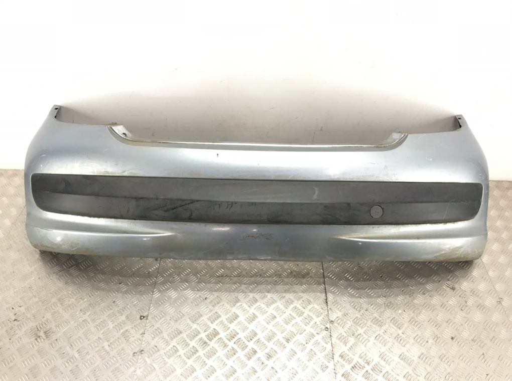 Бампер задний для Peugeot 207, 2009 г. 1.4 i бензин б/у