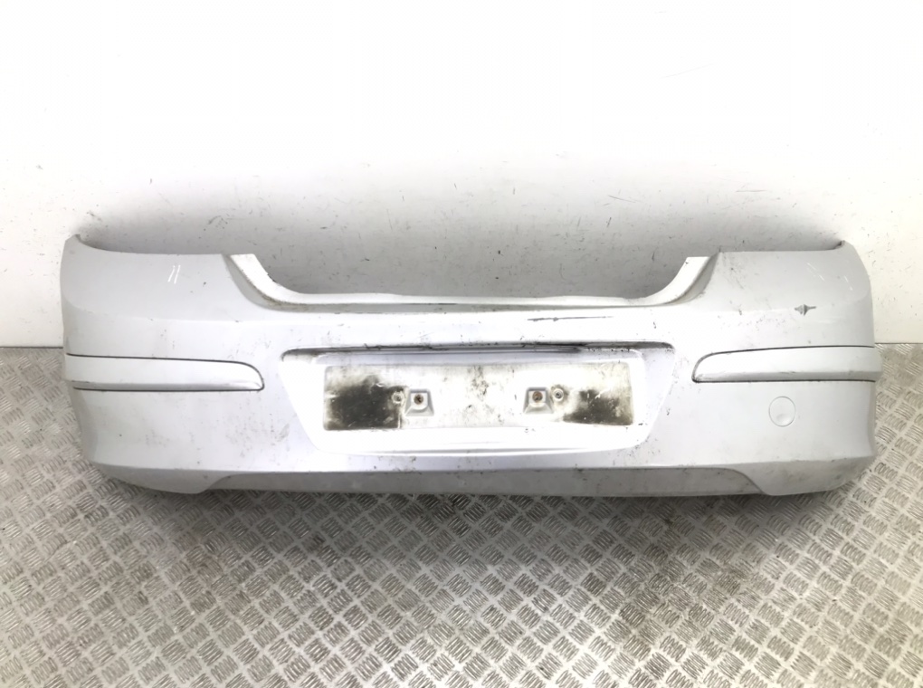 Бампер задний для Opel Astra, 2007 г. 1.4 i бензин б/у