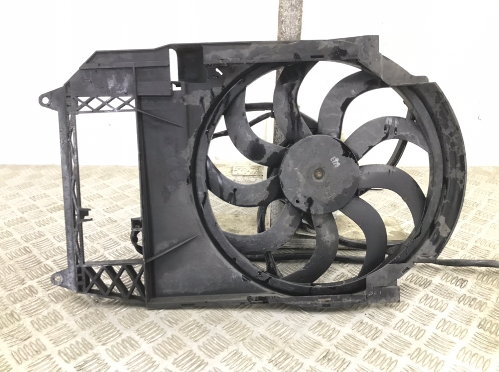 Вентилятор радиатора для Mini One, 2005 г. 1.4 TD дизель б/у — фото 2