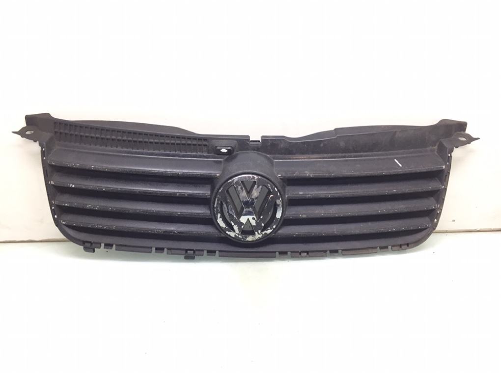 Решетка радиатора для Volkswagen Passat, 2005 г. 2.0 i бензин б/у