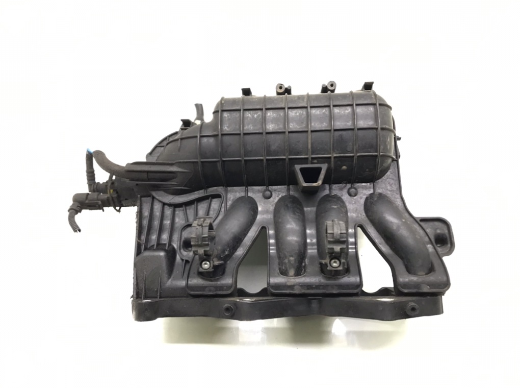 Коллектор впускной для Fiat Punto, 2011 г. 1.2 i бензин б/у — фото 5