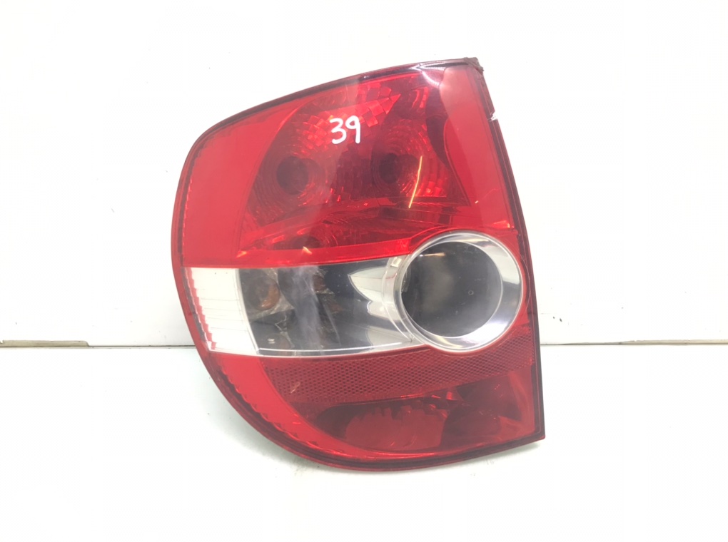 Фонарь задний левый для Volkswagen Fox, 2006 г. 1.4 i бензин б/у