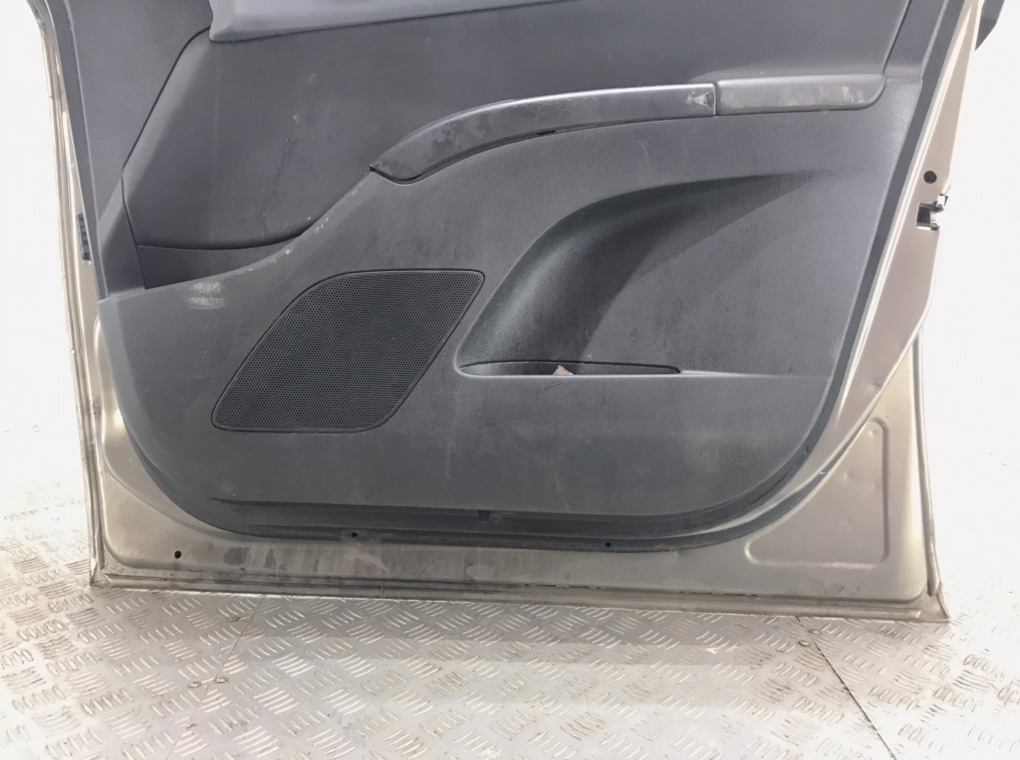 Дверь передняя правая для Opel Meriva, 2010 г. 1.7 CDTi дизель б/у — фото 5