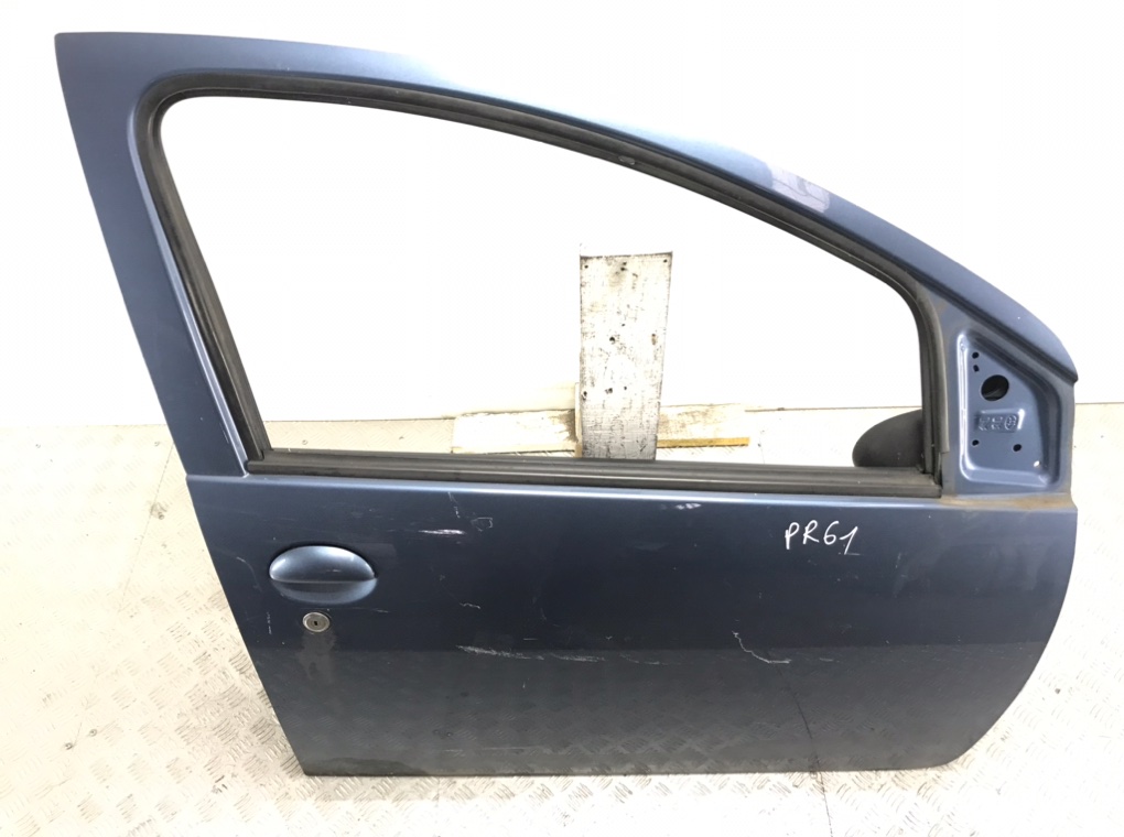 Дверь передняя правая для Toyota Aygo, 2008 г. 1.0 i бензин б/у — фото 2