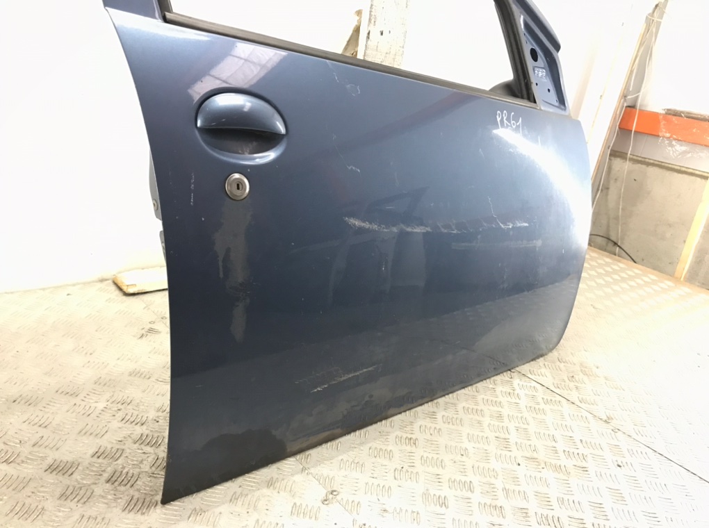 Дверь передняя правая для Toyota Aygo, 2008 г. 1.0 i бензин б/у — фото 4
