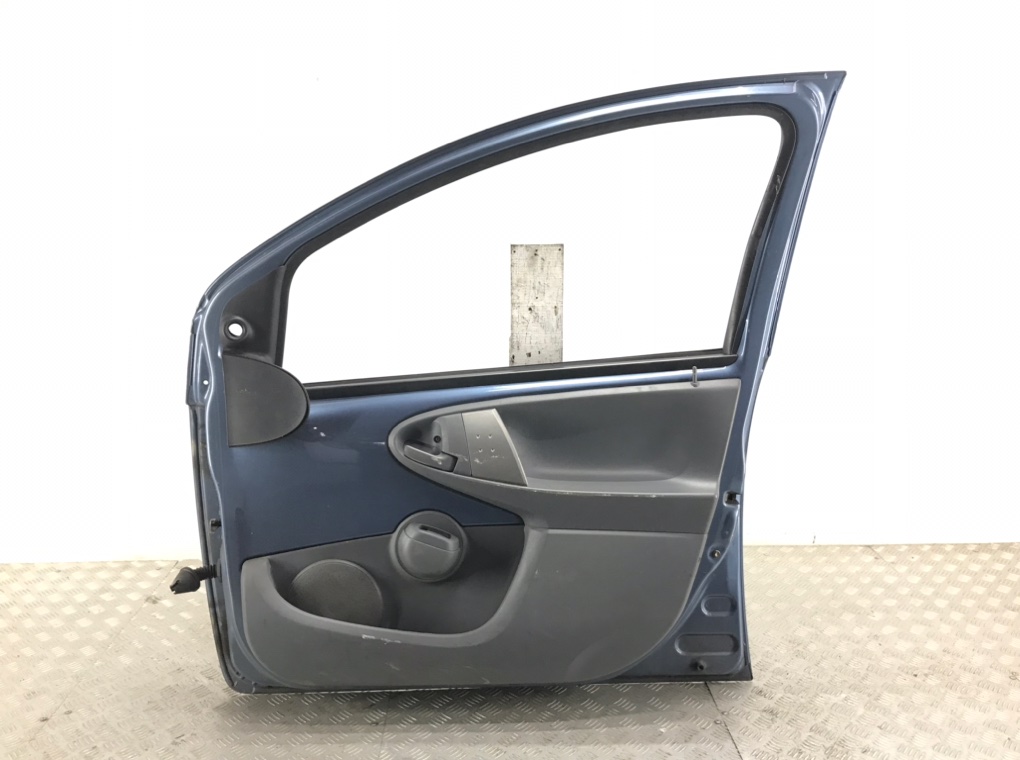 Дверь передняя правая для Toyota Aygo, 2008 г. 1.0 i бензин б/у — фото 5