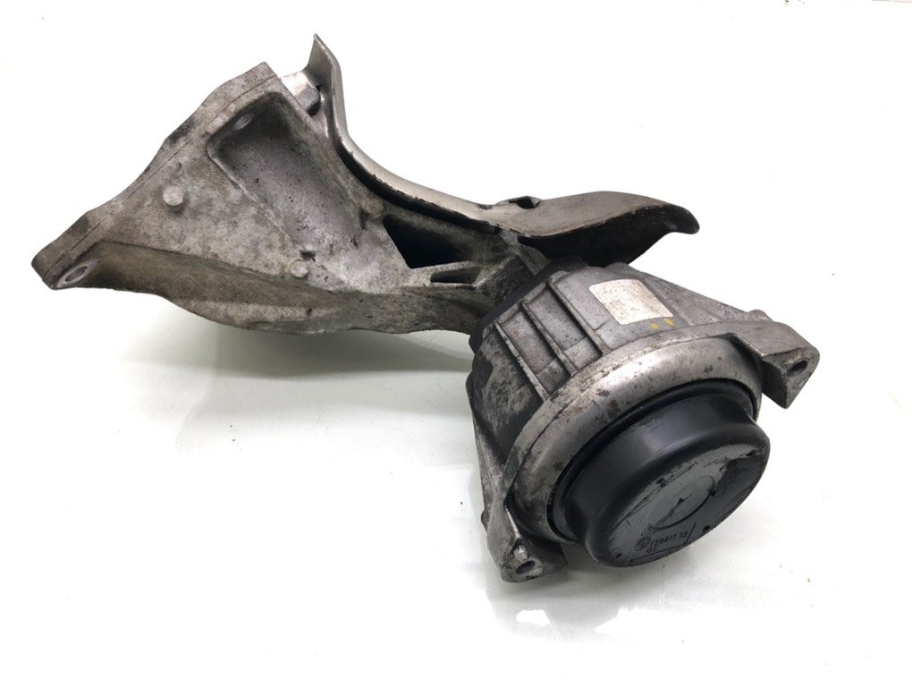 Подушка крепления двигателя для BMW 1 E87/E81/E82/E88, 2006 г. 1.6 i бензин б/у