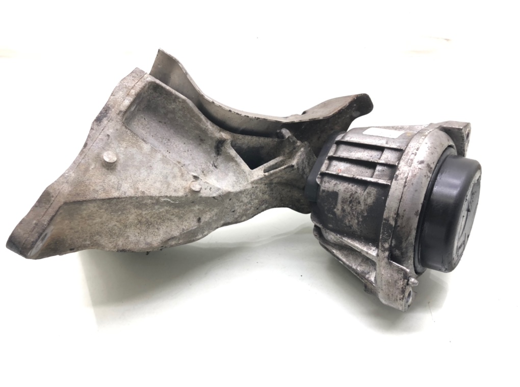 Подушка крепления двигателя для BMW 1 E87/E81/E82/E88, 2006 г. 1.6 i бензин б/у — фото 2