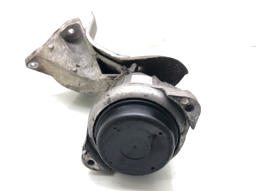 Подушка крепления двигателя для BMW 1 E87/E81/E82/E88, 2006 г. 1.6 i бензин б/у — фото 3