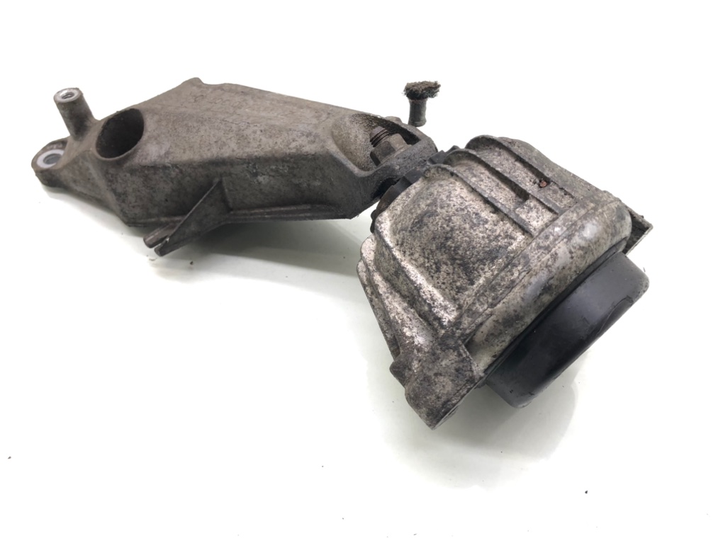 Подушка крепления двигателя для BMW 1 E87/E81/E82/E88, 2006 г. 1.6 i бензин б/у