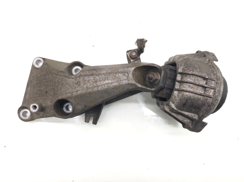Подушка крепления двигателя для BMW 1 E87/E81/E82/E88, 2006 г. 1.6 i бензин б/у — фото 2