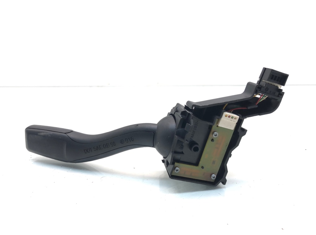 Переключатель подрулевой (стрекоза) для Audi A3, 2005 г. 1.6 i бензин б/у — фото 3