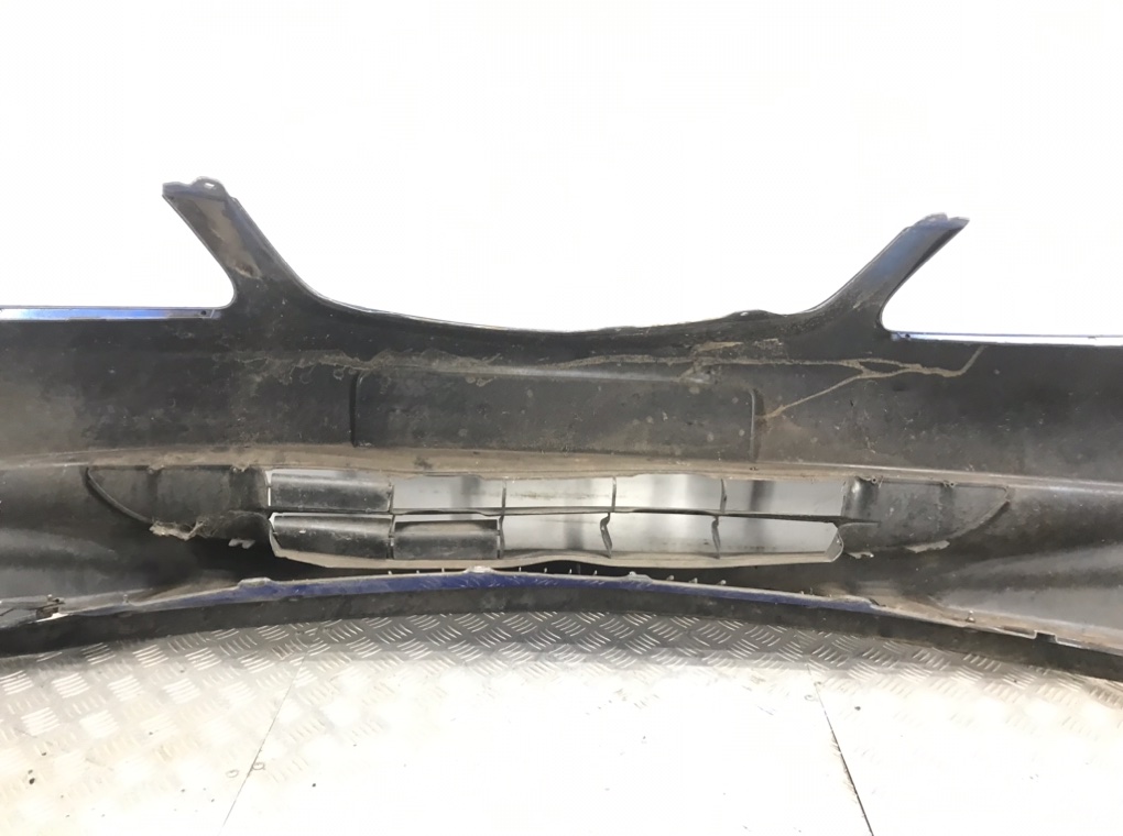 Бампер передний для Honda Civic, 2005 г. 1.6 i бензин б/у — фото 7