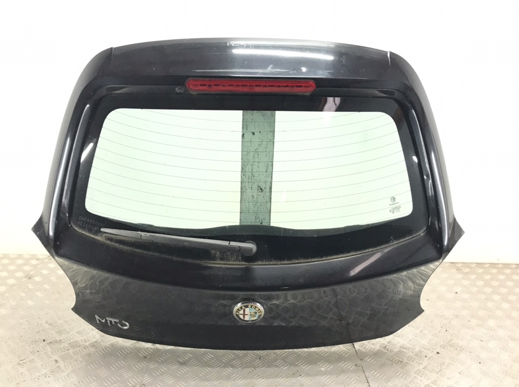 Крышка багажника для Alfa Romeo MiTo, 2010 г. 1.6 JTD дизель б/у