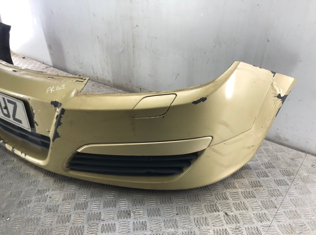 Бампер передний для Opel Astra, 2005 г. 1.7 CDTi дизель б/у — фото 3