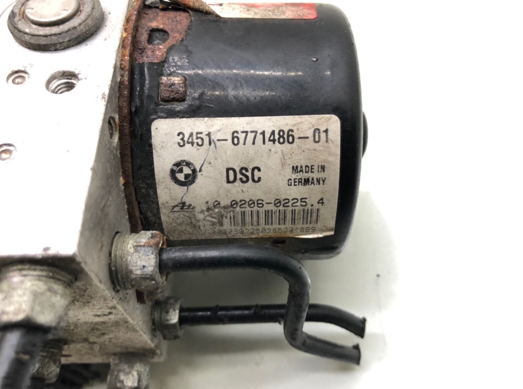 Блок ABS для BMW 3 E90/E91/E92/E93, 2005 г. 2.0 i бензин б/у — фото 6