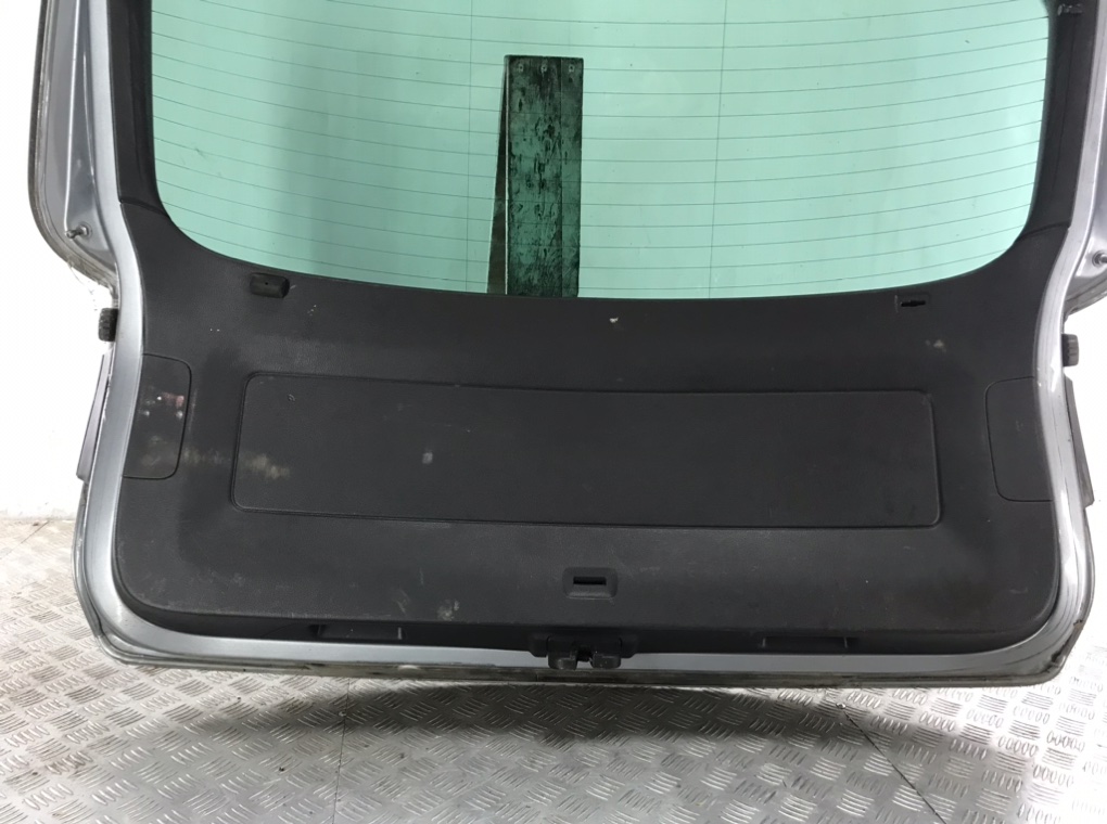 Крышка багажника для Volkswagen Tiguan, 2009 г. 2.0 TDi дизель б/у — фото 4