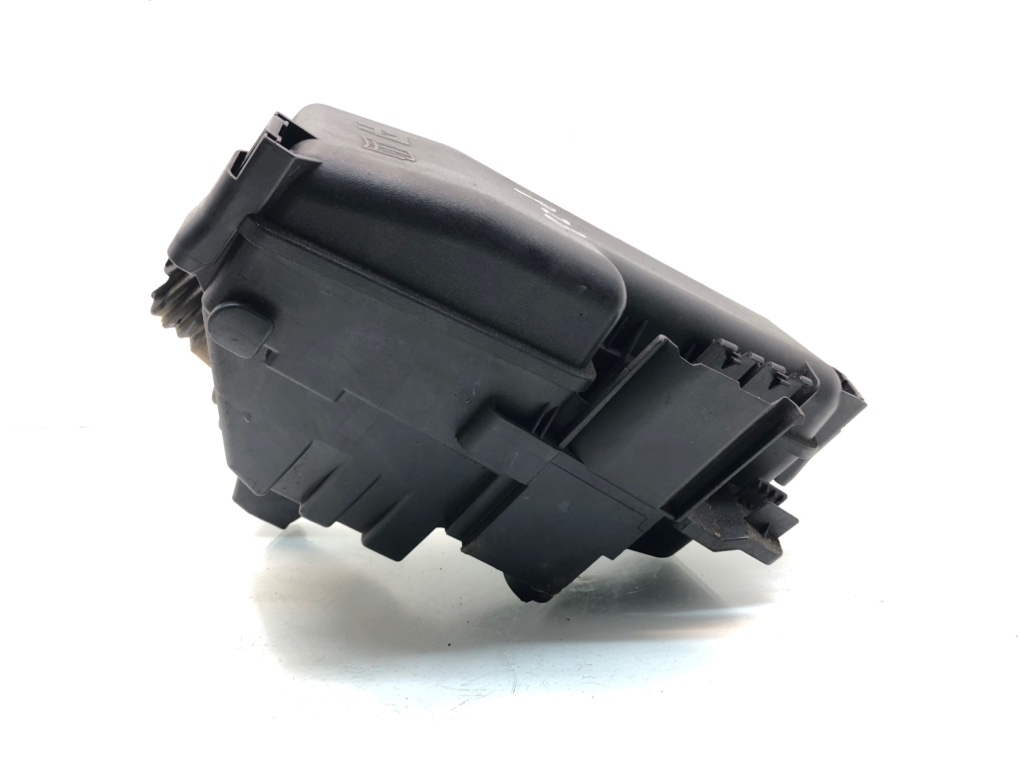 Блок предохранителей для Volvo S80, 2005 г. 2.4 D5 дизель б/у — фото 3