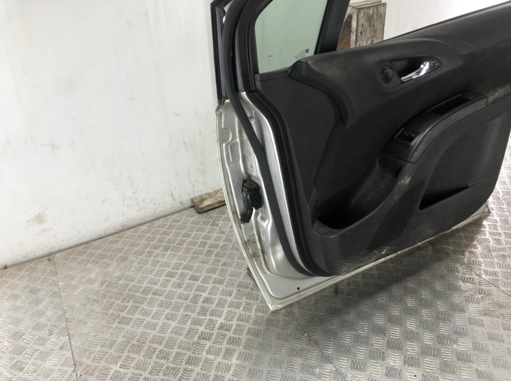 Дверь передняя правая для Opel Meriva, 2010 г. 1.3 CDTi дизель б/у — фото 13