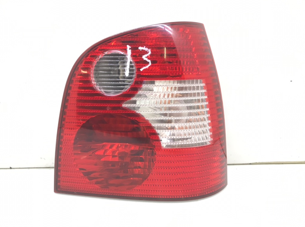 Фонарь задний правый для Volkswagen Polo, 2003 г. 1.2 i бензин б/у