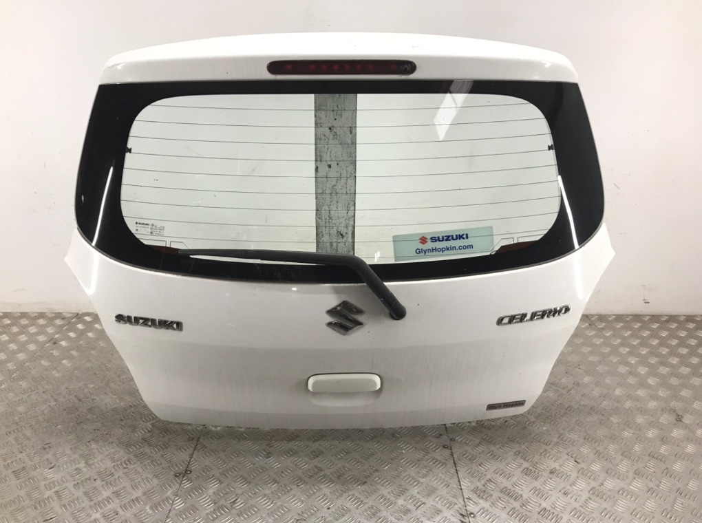 Крышка багажника для Suzuki Celerio, 2015 г. 1.0 i бензин б/у