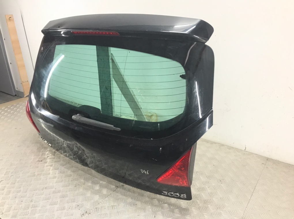 Крышка багажника для Peugeot 3008, 2009 г. 1.6 HDi дизель б/у — фото 3