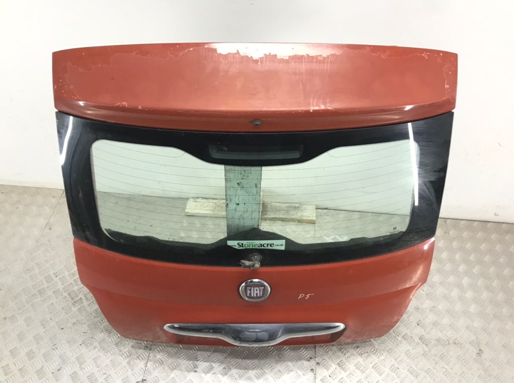Крышка багажника для Fiat 500, 2008 г. 1.3 JTD дизель б/у — фото 2
