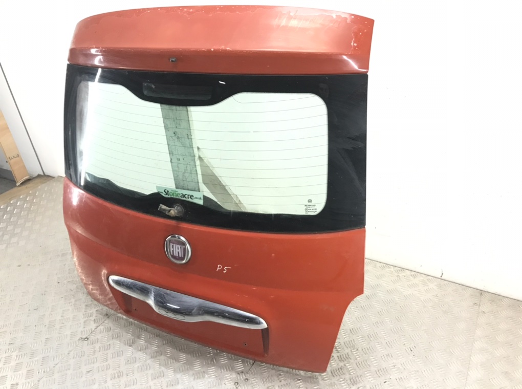 Крышка багажника для Fiat 500, 2008 г. 1.3 JTD дизель б/у — фото 3