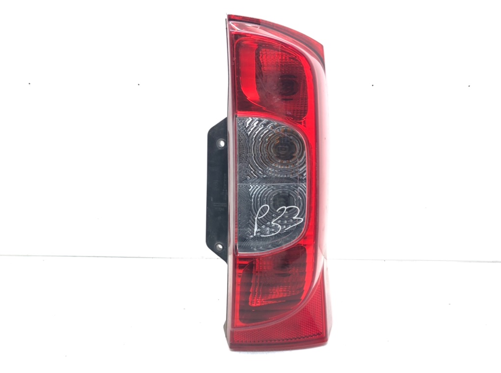 Фонарь задний правый для Peugeot Bipper, 2010 г. 1.4 HDi дизель б/у