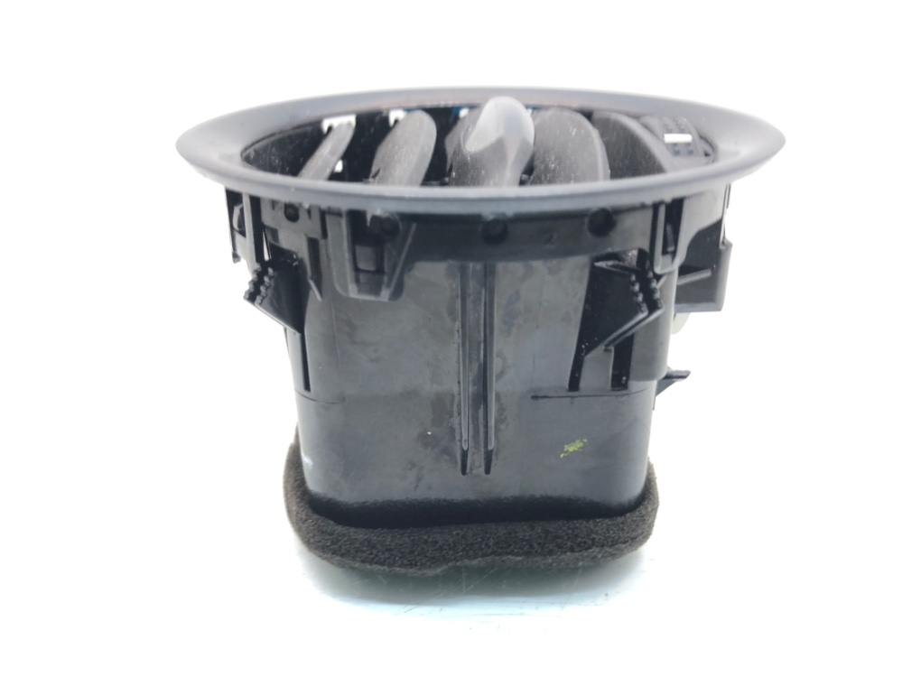 Дефлектор обдува салона для Opel Corsa, 2006 г. 1.0 i бензин б/у — фото 5