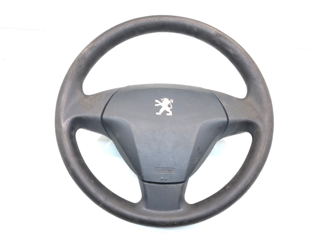 Руль для Peugeot Bipper, 2010 г. 1.4 HDi дизель б/у