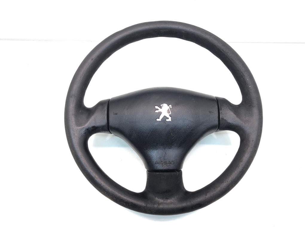 Руль для Peugeot 206, 2003 г. 1.4 i бензин б/у