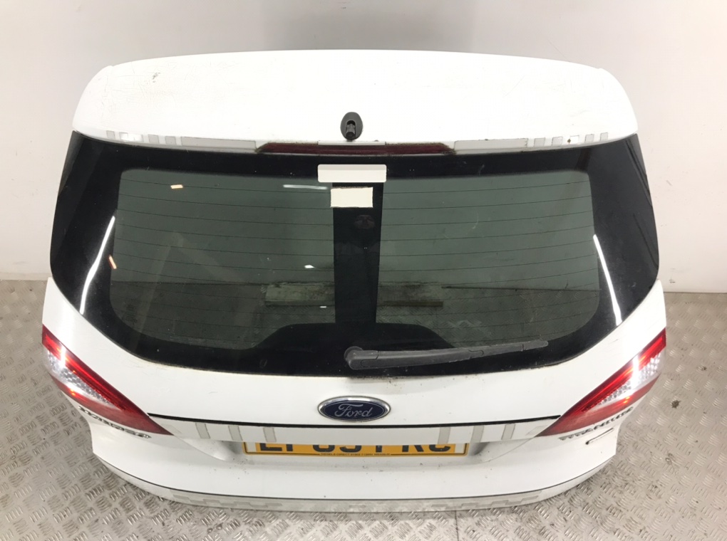 Крышка багажника для Ford Mondeo, 2009 г. 1.8 TDCi дизель б/у — фото 2