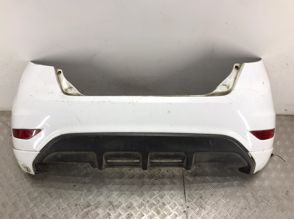 Бампер задний для Ford Fiesta, 2012 г. 1.6 Ti бензин б/у