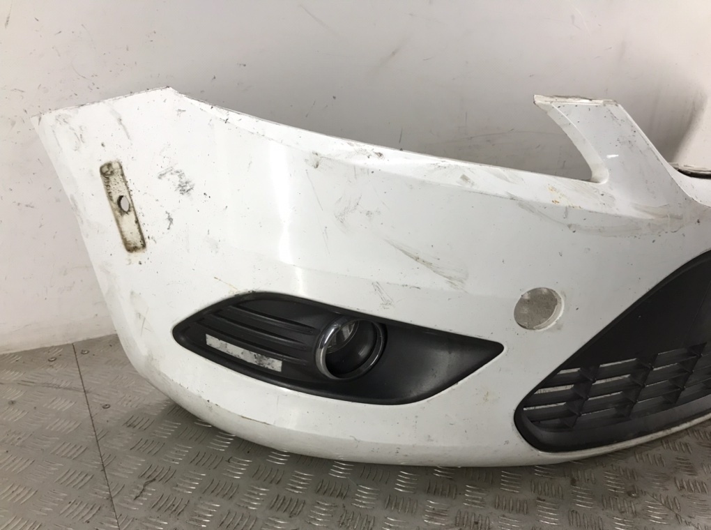 Бампер передний для Ford Focus, 2009 г. 1.8 TDCi дизель б/у — фото 4