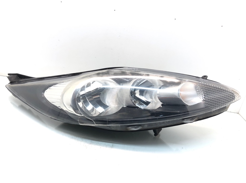 Фара правая для Ford Fiesta, 2009 г. 1.4 TDCi дизель б/у