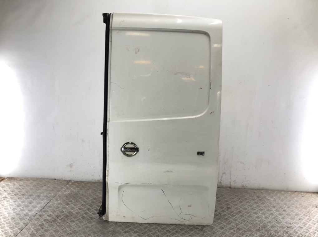 Дверь задняя распашная правая для Nissan Primastar, 2005 г. 1.9 DCi дизель б/у