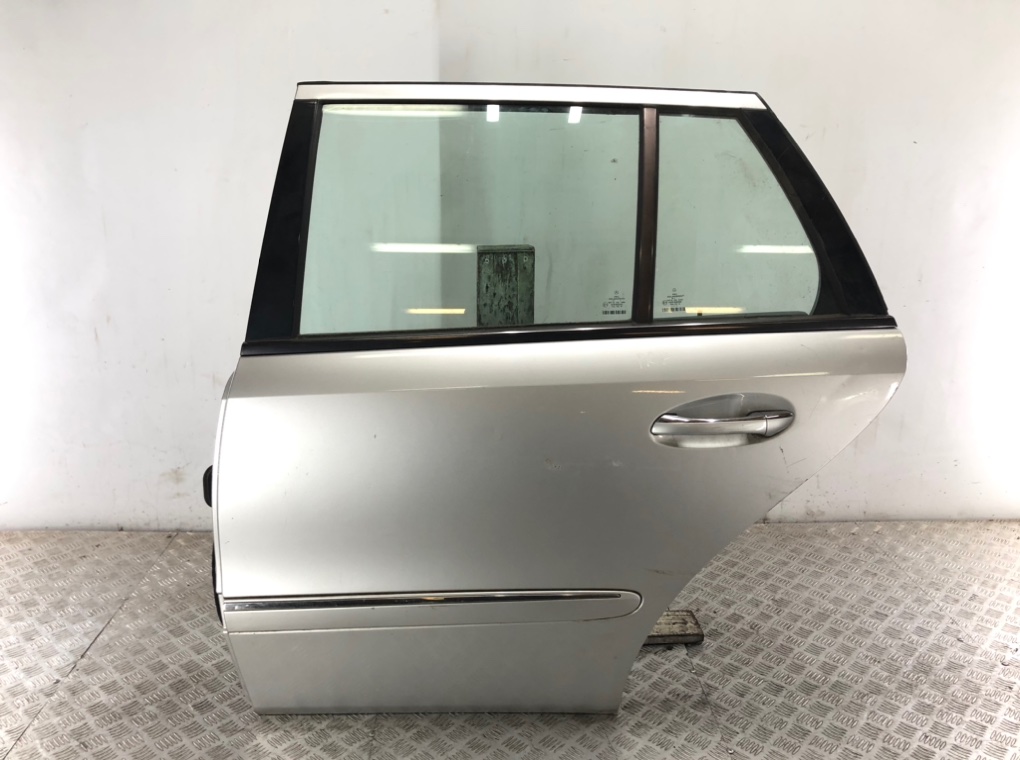 Дверь задняя левая для Mercedes E W211, 2003 г. 2.7 CDi дизель б/у