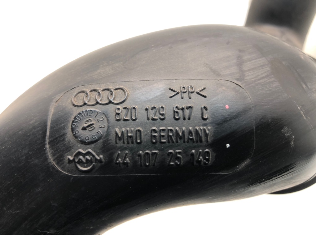 Патрубок воздушного фильтра для Audi A2, 2003 г. 1.6 FSI бензин б/у — фото 5