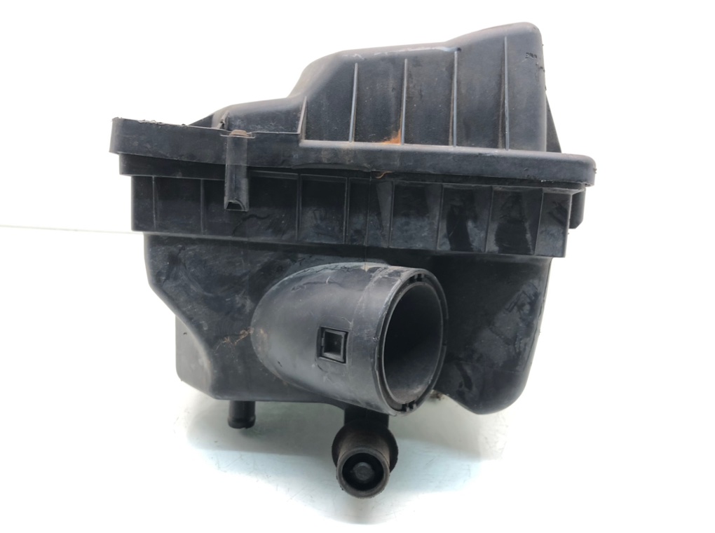 Корпус воздушного фильтра для Opel Astra, 2008 г. 1.3 CDTi дизель б/у — фото 3