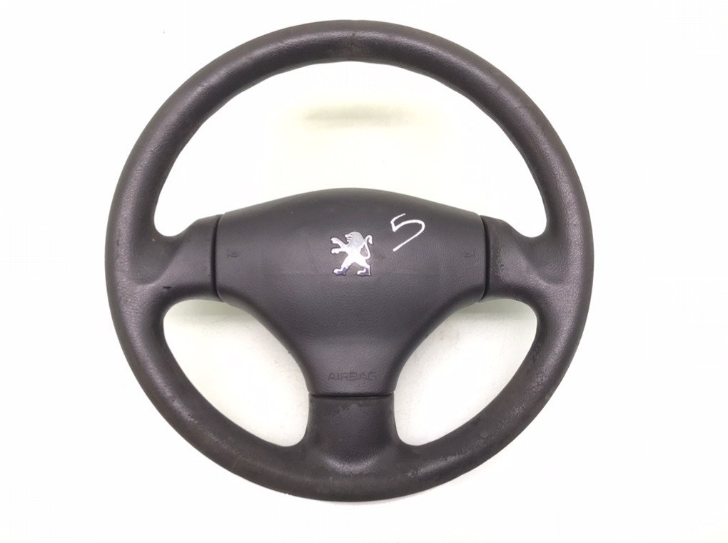 Руль для Peugeot 206, 2004 г. 1.4 i бензин б/у