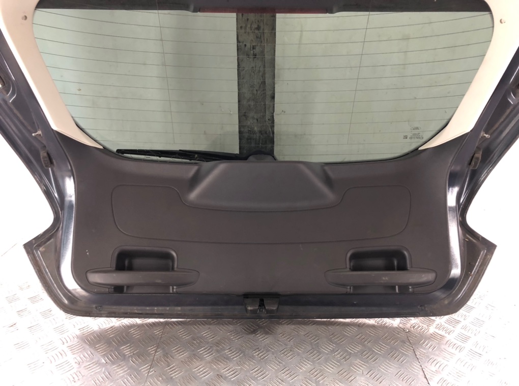 Крышка багажника для Ford Focus, 2014 г. 1.0 Ti бензин б/у — фото 4