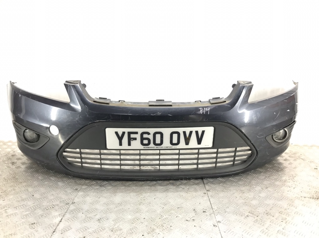 Бампер передний для Ford Focus, 2010 г. 1.6 i бензин б/у