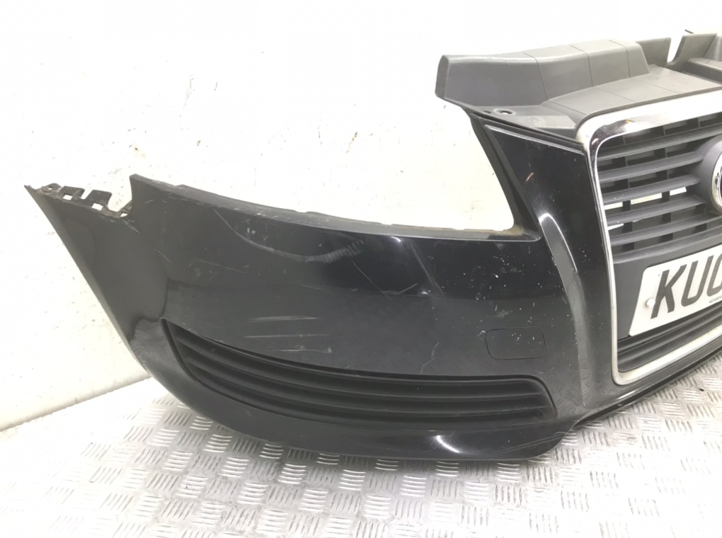 Бампер передний для Audi A3, 2009 г. 2.0 TDi дизель б/у — фото 4