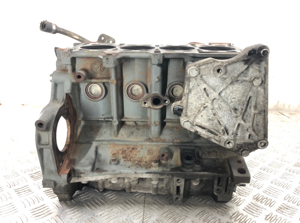 Блок цилиндров для Fiat Panda, 2010 г. 1.3 JTD дизель б/у — фото 4