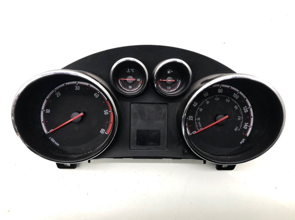 Щиток приборов (приборная панель) для Opel Meriva, 2010 г. 1.3 CDTi дизель б/у