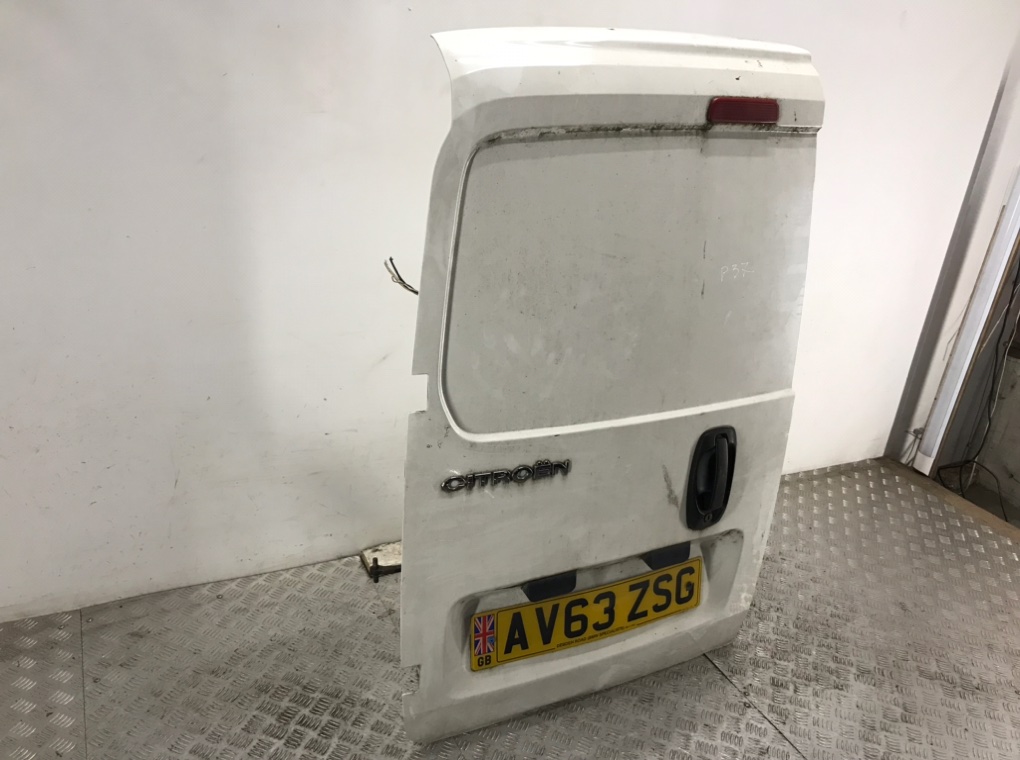 Дверь задняя распашная левая для Citroen Nemo, 2013 г. 1.3 HDi дизель б/у — фото 3